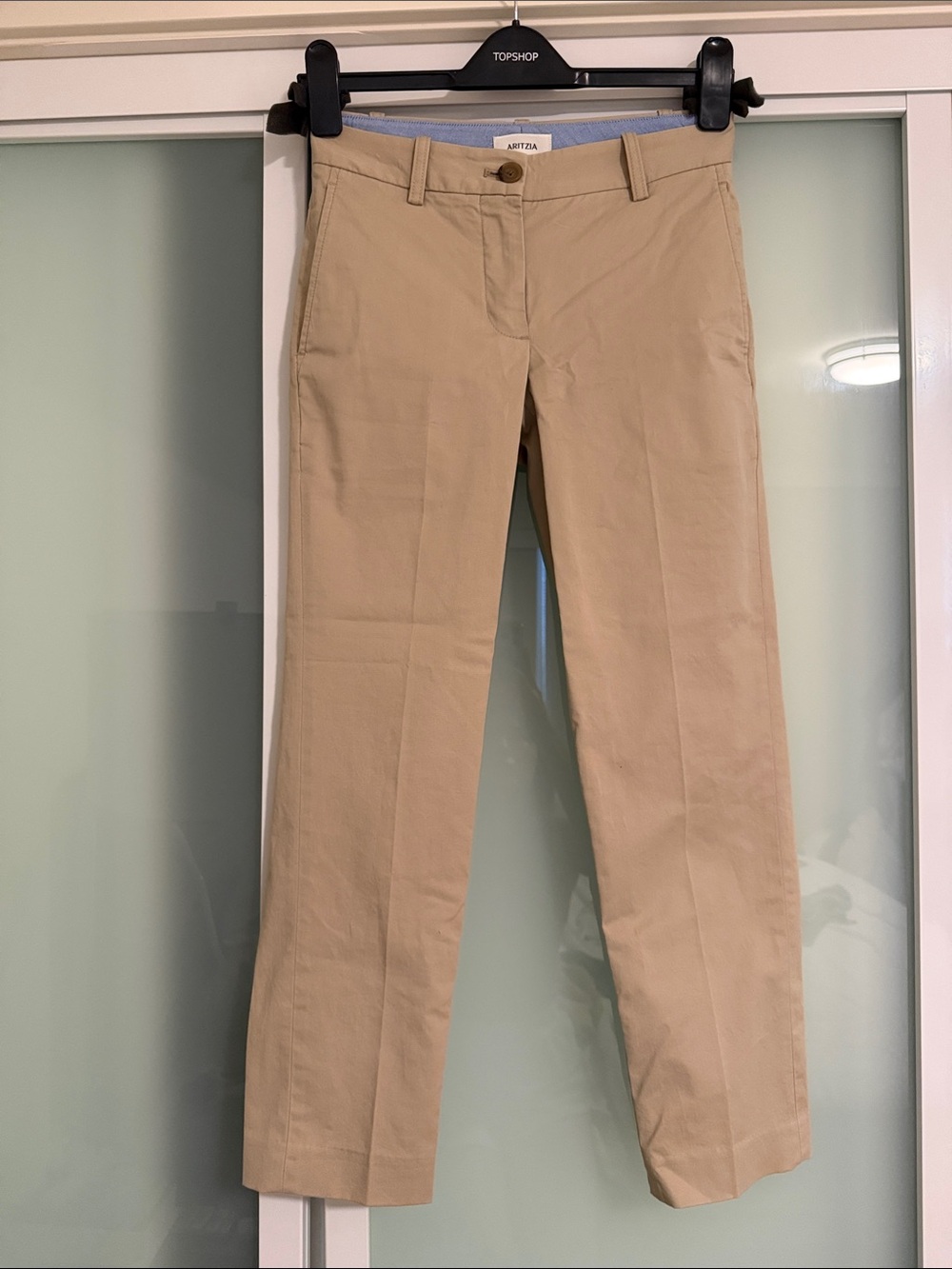 Aritzia Women’s Tan Chino Pants